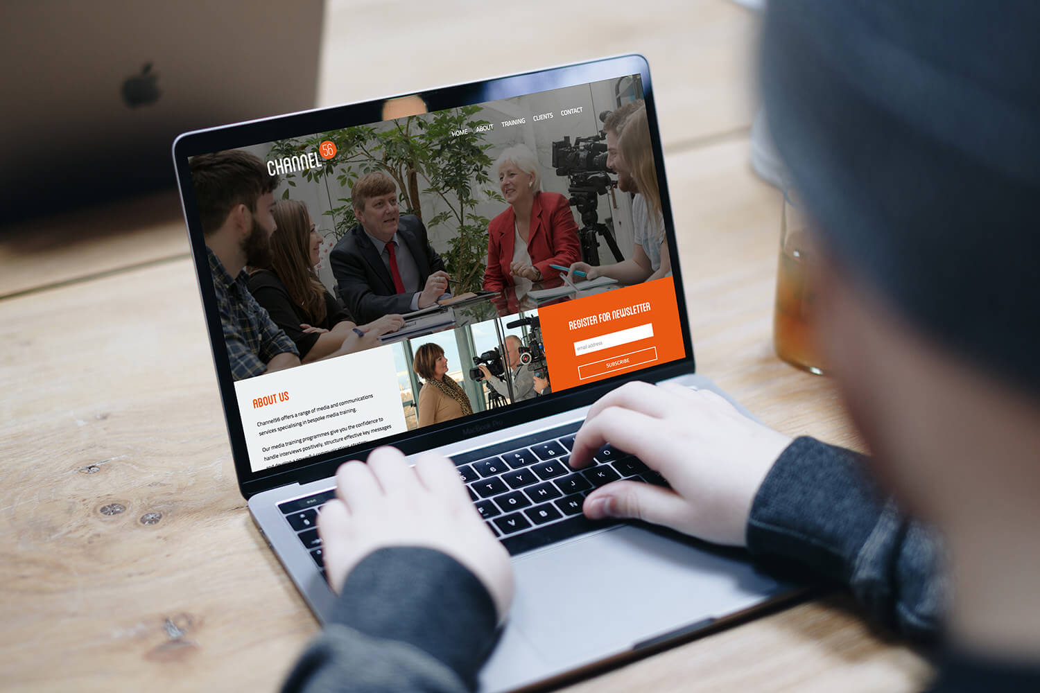 https://archeradvertising.co.uk/wp-content/uploads/2017/04/desktop-01-1.jpg